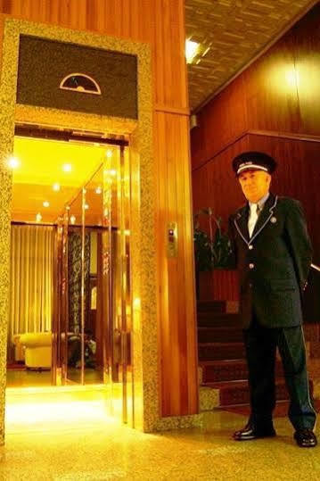 Hotel Pico Mirandola Extérieur photo